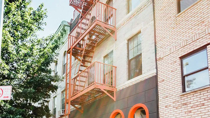 Rented by Nooklyn NYC LLC | media 36