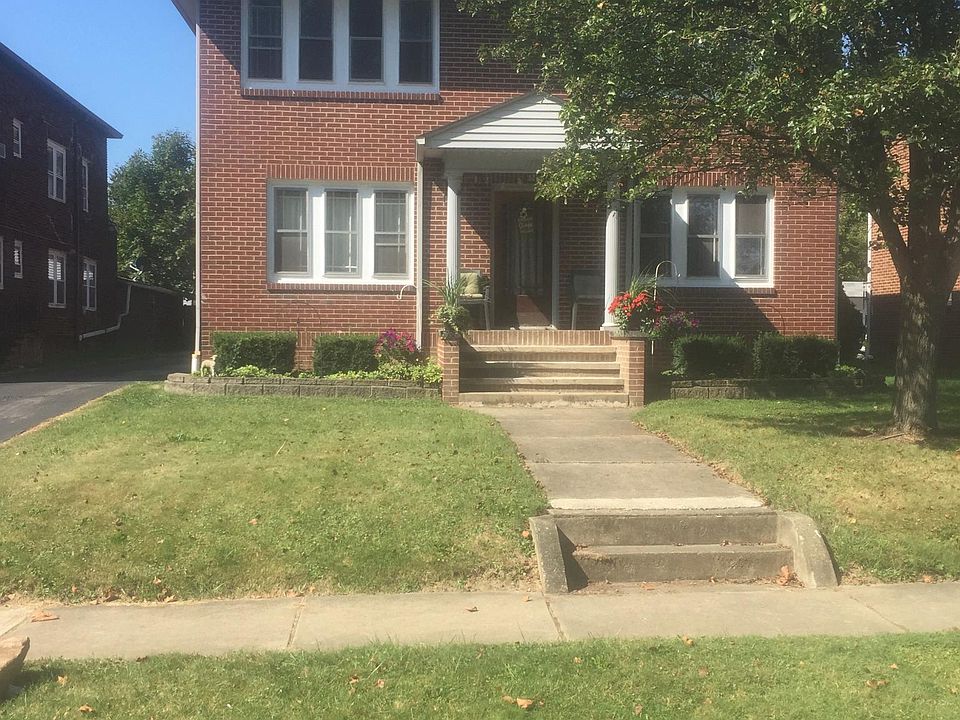 4 Unit Building - Top Left Apartment