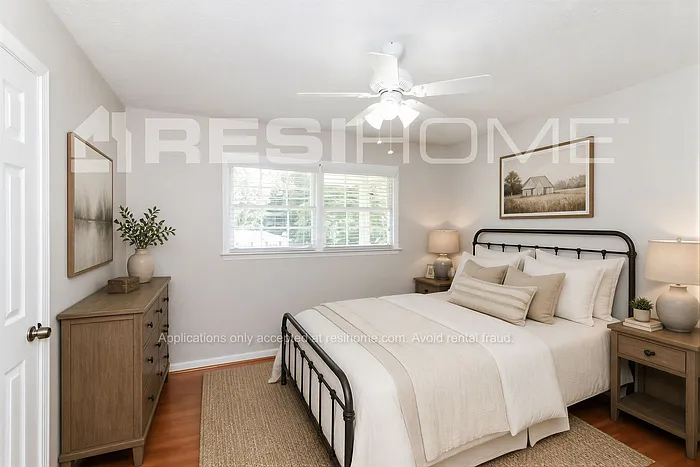 2141 Sandalwood Ln SW — Photo 9