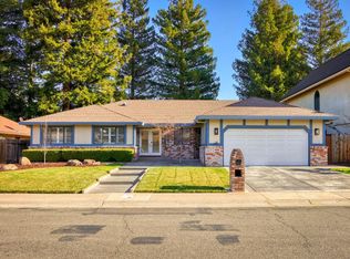 10 Ridgemark Ct, Sacramento, CA 95831