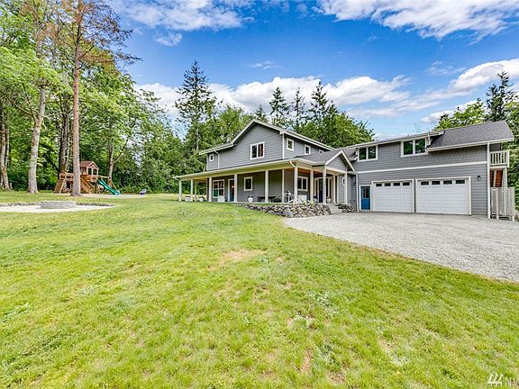 3rd image of 4684 Blakely Ct E