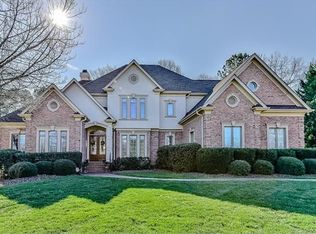 11203 McClure Manor Dr, Charlotte, NC 28277