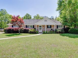 5477 Maple Ct, Satsuma, AL 36572