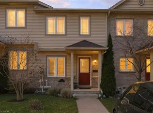 10 Foxglove Cres #37, Kitchener, ON N2E0E1