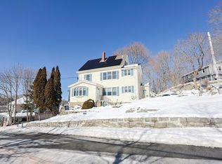 6 Reynard St, Gloucester, MA 01930