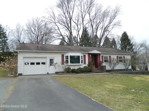 14 Shepherd Drive, Troy, NY 12180