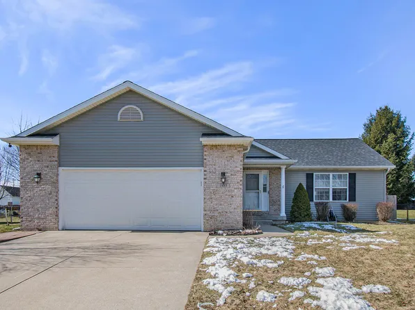1885 Mockingbird Dr, Holt, MI 48842