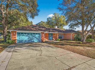 6008 Badger Rd, Milton, FL 32570