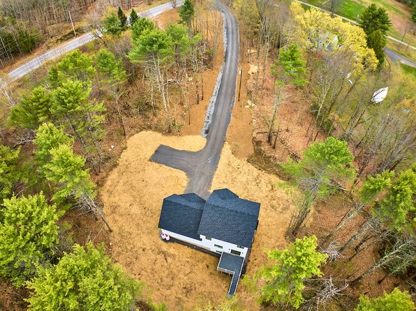 143 Durham Road, Freeport, ME 04032