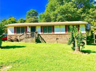 207 Newbold St, Lincolnton, NC 28092