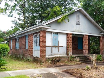 623 W 45th St, Savannah, GA, 31405