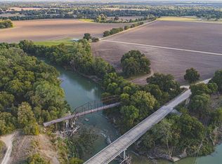 4096 County Road 406, Buckholts, TX 76518
