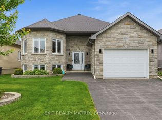309 Colmar St, Russell, ON K0A 1W0