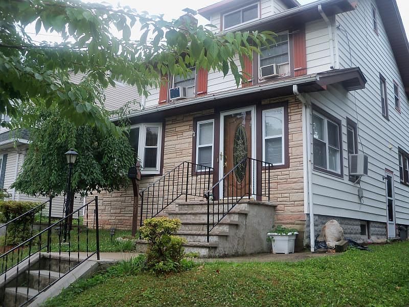 1st image of 181 New St
