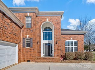 8503 Enfield Ct, Waxhaw, NC 28173