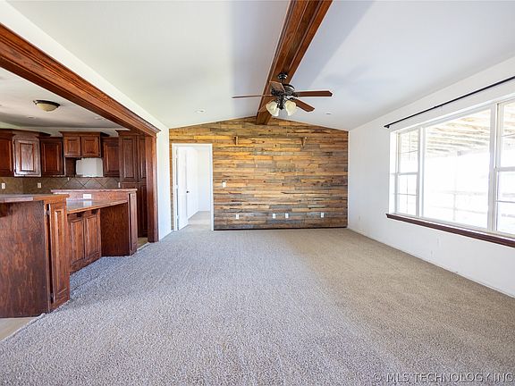 4th image of 7234 Sunshine Rd