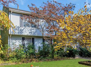 896 Anderson Rd, Jackson, NJ 08527