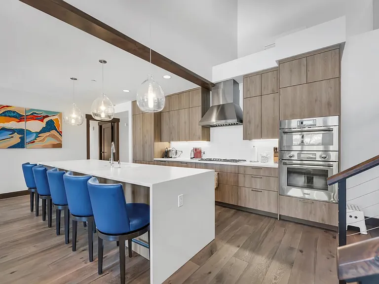 9 Beach Club Dr #214 — Photo 4