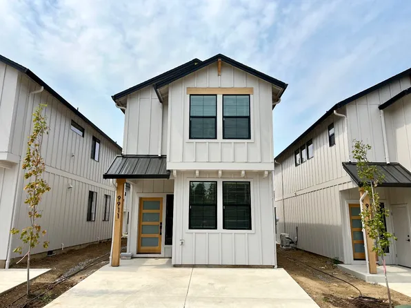 9911 NE 46th Ct, Vancouver, WA 98665