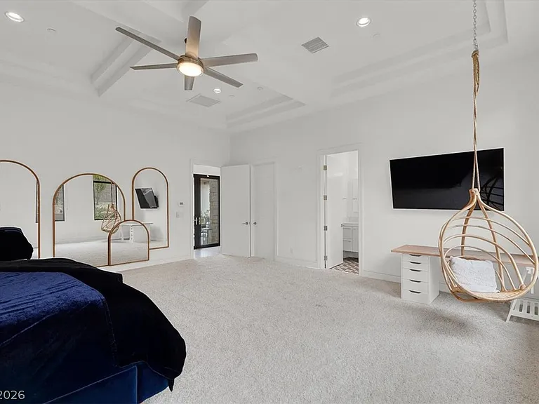 20 Pebble Hills Ct — Photo 34