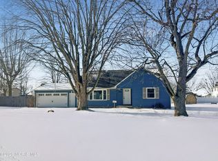 830 N Walnut St, Paulding, OH 45879