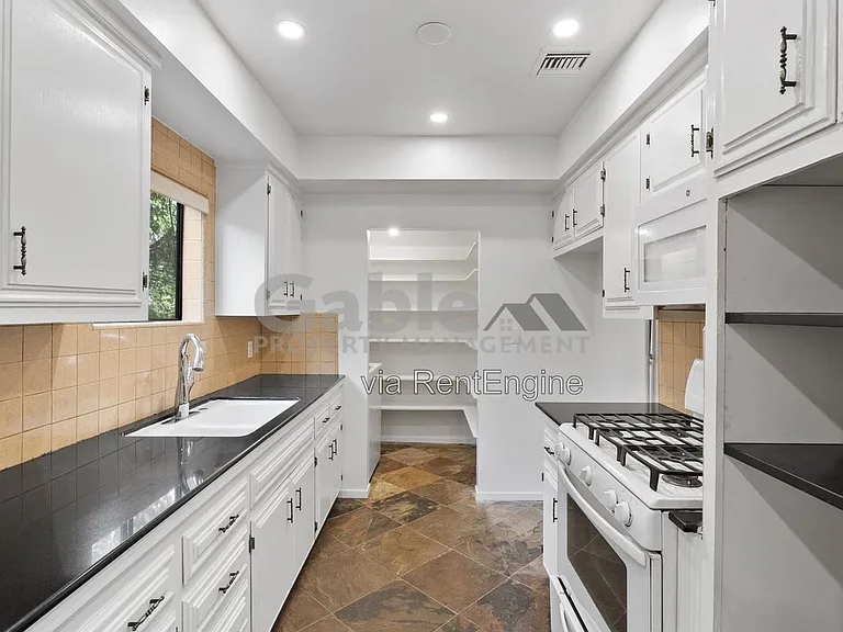 6060 Colfax Ave #3 — Photo 5