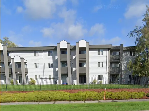 Marine Terrace Apartments, 6329 N 26th St #F9e95c255, Tacoma, WA 98407