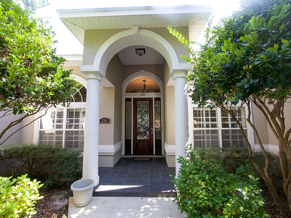 1st image of 210 Oviedo St