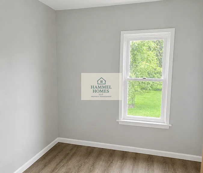 720 Lindoo Ave E — Photo 14