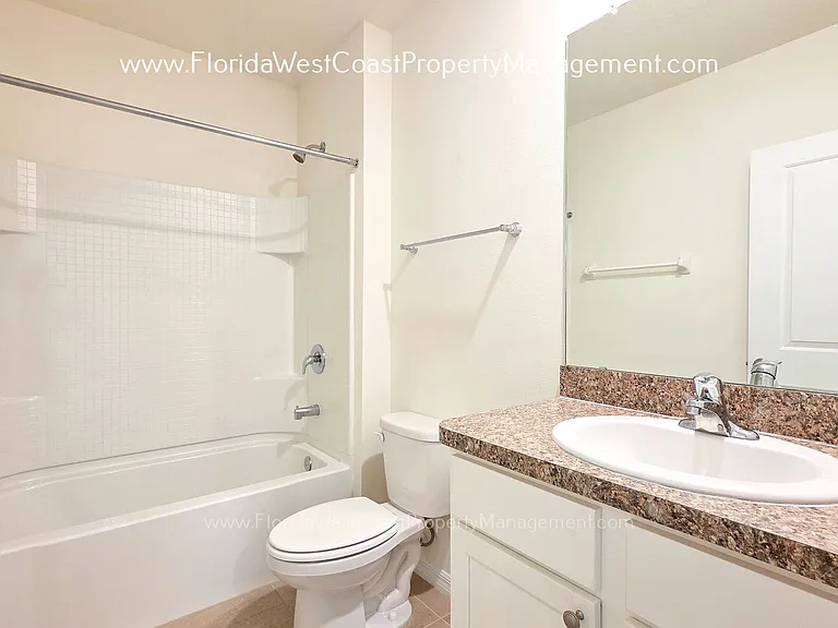 2836 Greenleaf Ter — Photo 28