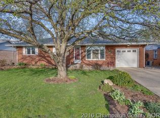 2304 Dale Dr, Champaign, IL 61821