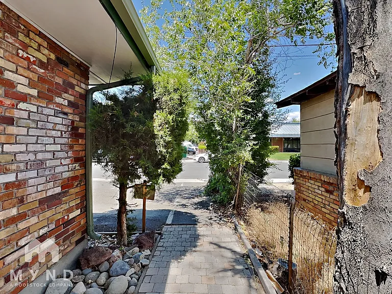 229 Claremont St — Photo 12