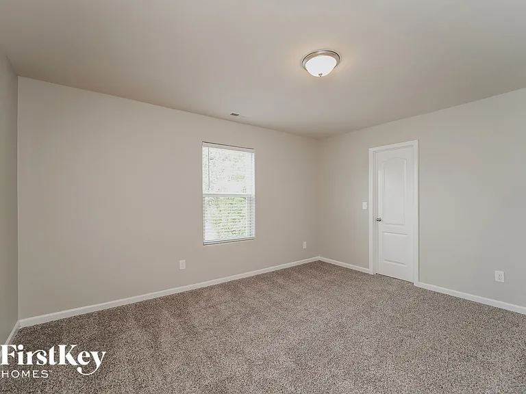8317 Kneller St #52 — Photo 11