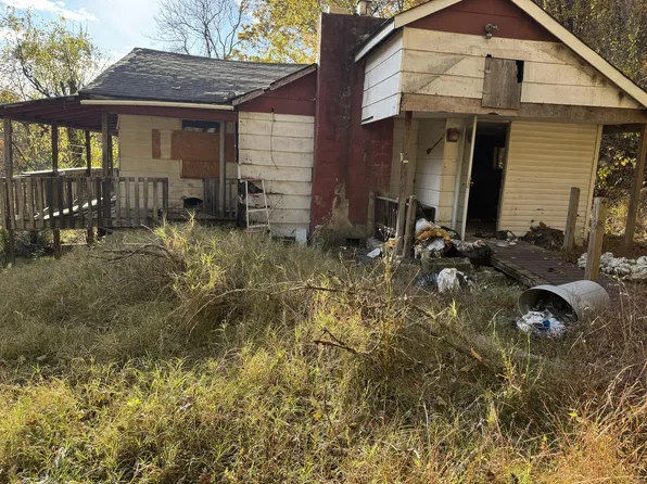 156 Harmon Rd, Charleston, WV 25314