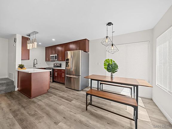 4th image of 2708 Alta View Dr