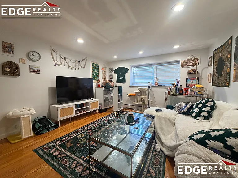 15 Euston Rd #4A — Photo 1