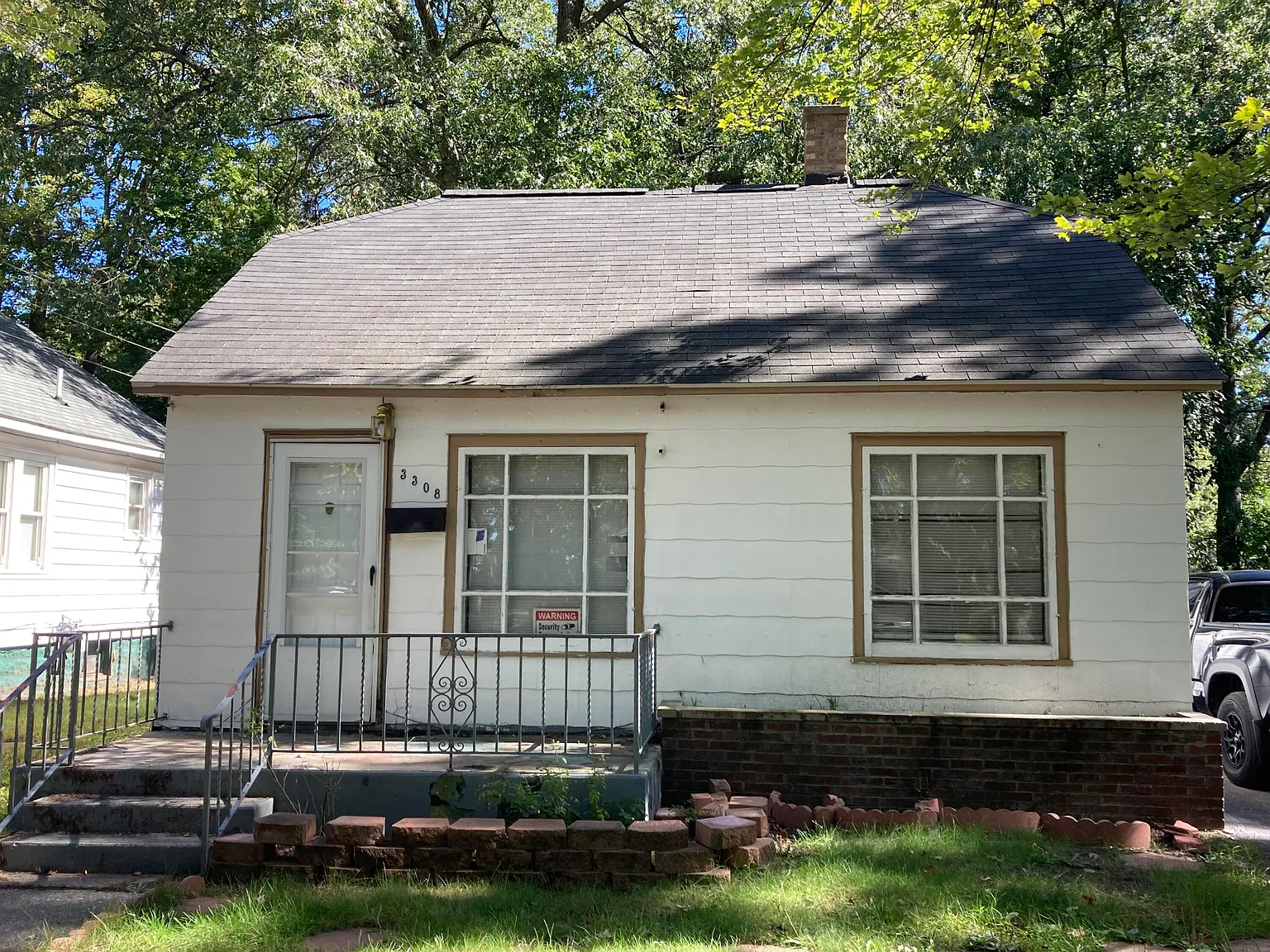 3308 Temple St photo 1