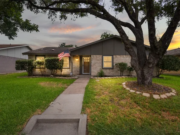 6219 Cedar Ln, Rowlett, TX 75089
