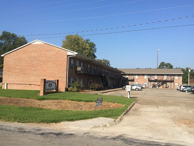 1st image of 505 N Dickson St