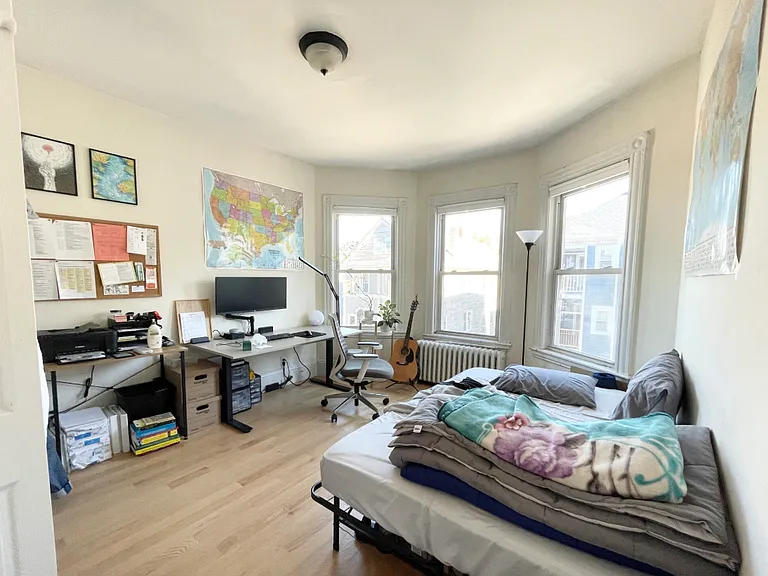 17 Sachem St #3F — Photo 6