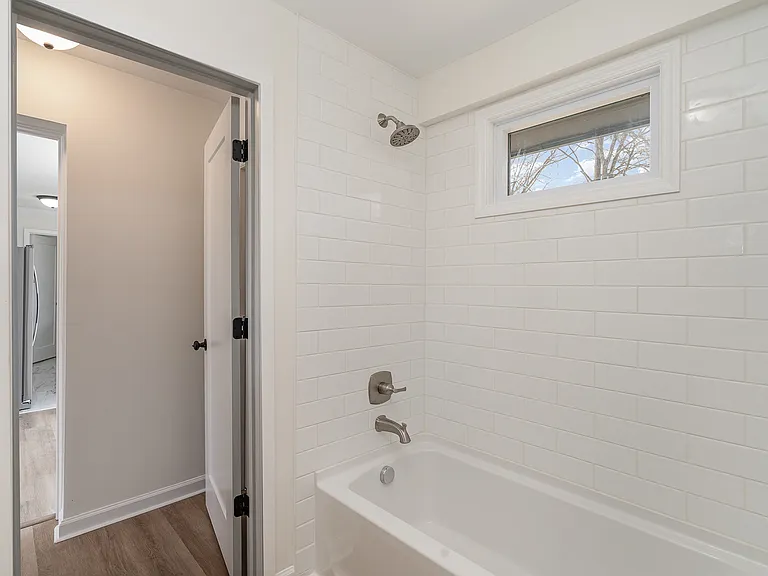 122 Brookside Dr — Photo 14