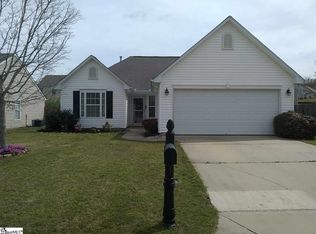 227 Garfield Ln, Simpsonville, SC 29681