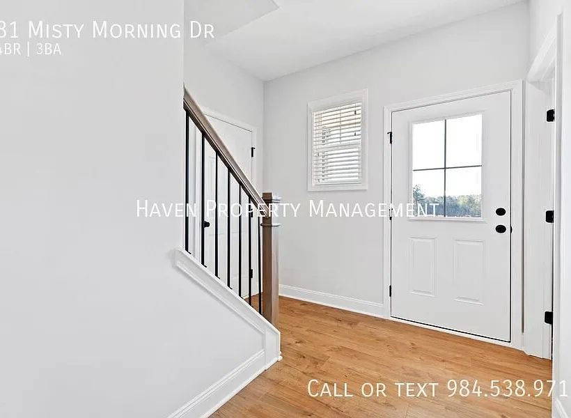 Spacious 4-Bedroom Home | Brodie Rose Landing | Pet Friendly — Photo 3