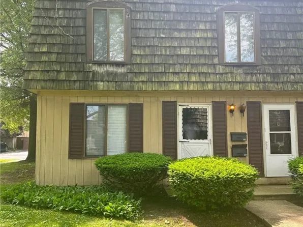 1651 Mentor Ave APT 401, Painesville, OH 44077