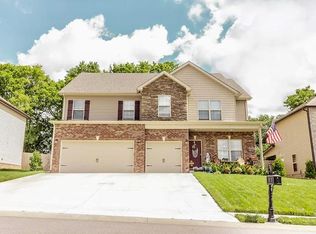715 Sturdivant Dr, Clarksville, TN 37042