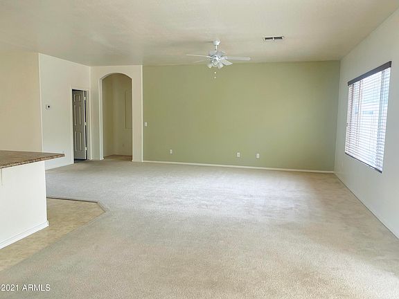 4th image of 1277 E Birdland Dr