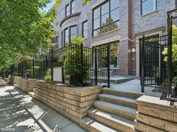 2664 N Hermitage Ave, Chicago, IL 60614