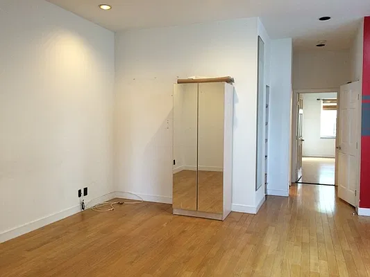 Rented by Mauro Bros Real Estate Services LLC | media 15