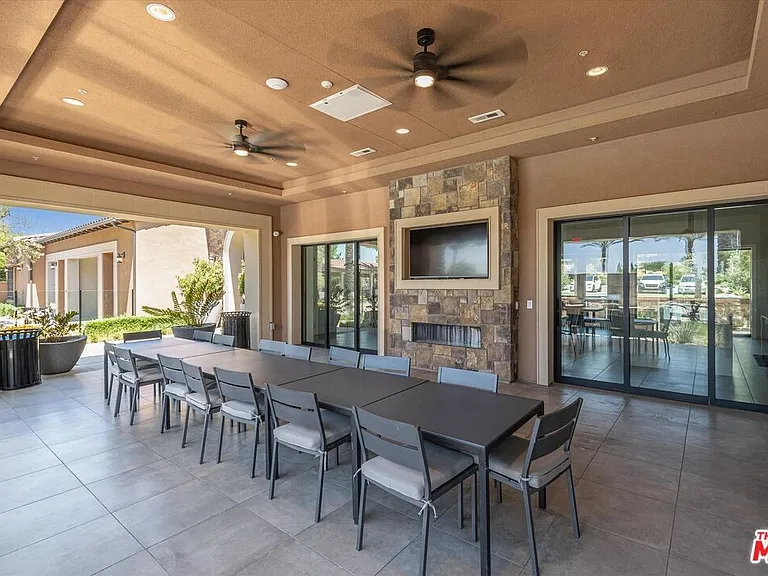 20646 W Chestnut Cir — Photo 39