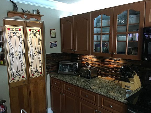 Custom backsplash & lights